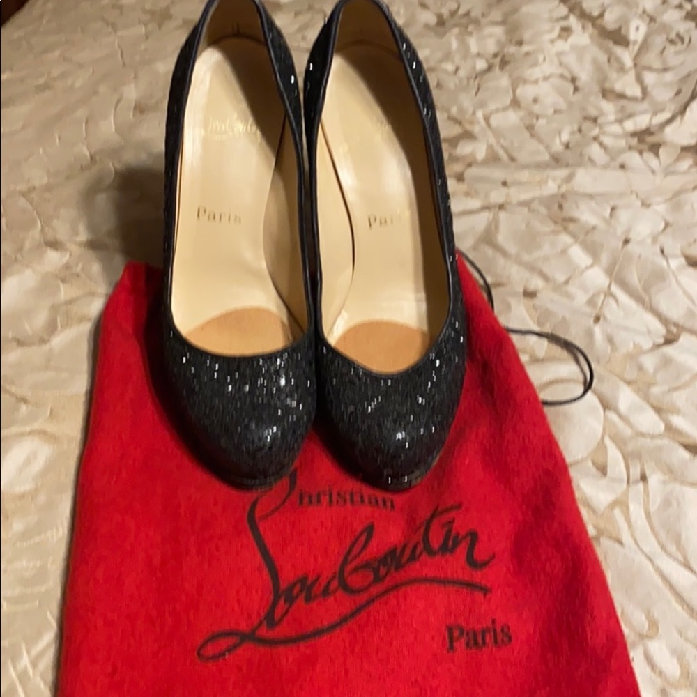 Black sparkly red bottoms